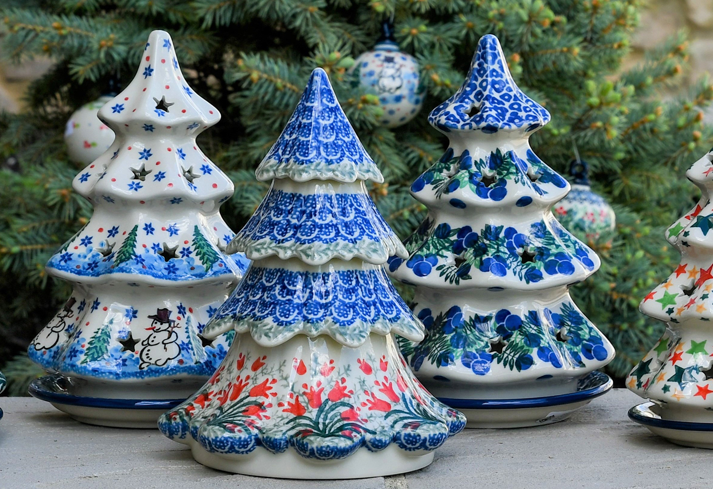 Polish Pottery bundt cake Winter Sparrow – CeramikaArtystyczna